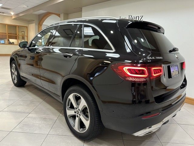 2022 Mercedes-Benz GLC 300