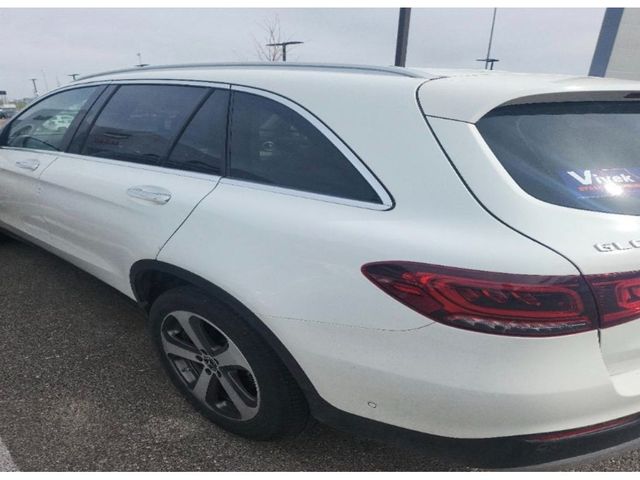2022 Mercedes-Benz GLC 300