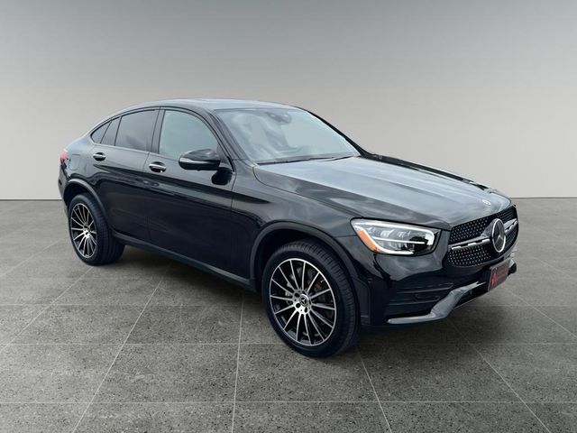 2022 Mercedes-Benz GLC 300
