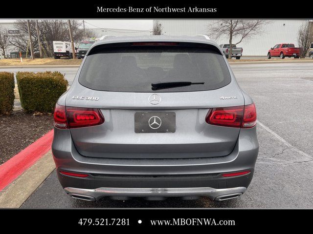 2022 Mercedes-Benz GLC 300