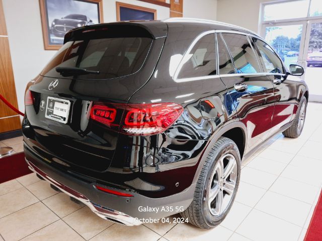 2022 Mercedes-Benz GLC 300