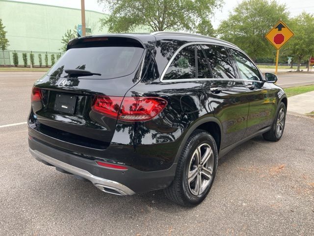 2022 Mercedes-Benz GLC 300