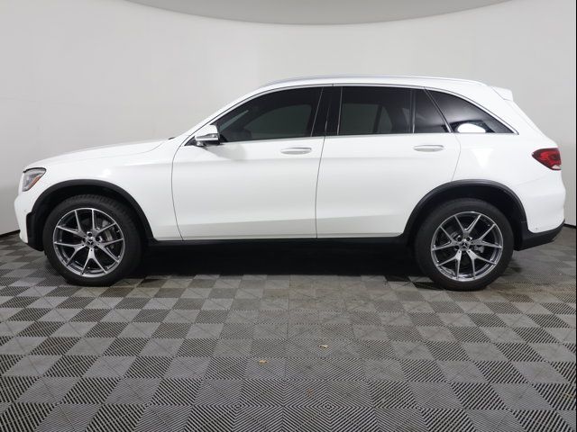 2022 Mercedes-Benz GLC 300