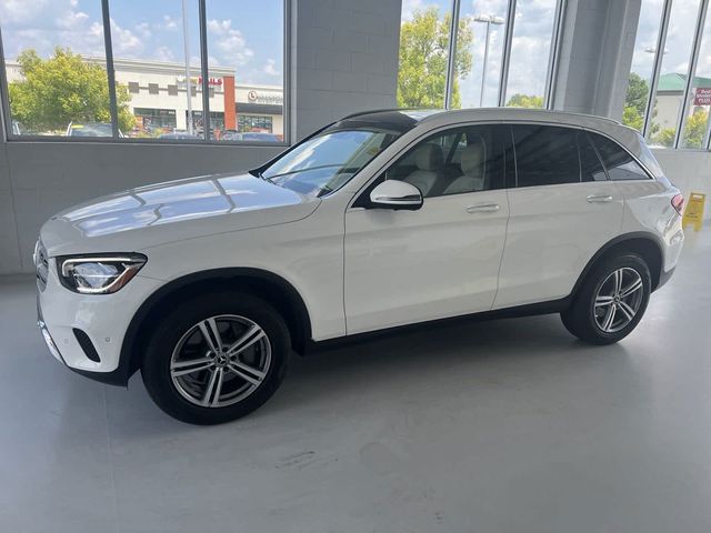 2022 Mercedes-Benz GLC 300