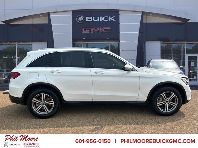2022 Mercedes-Benz GLC 300