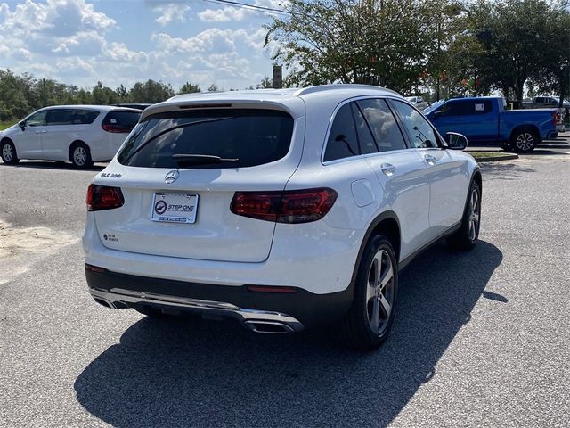 2022 Mercedes-Benz GLC 300