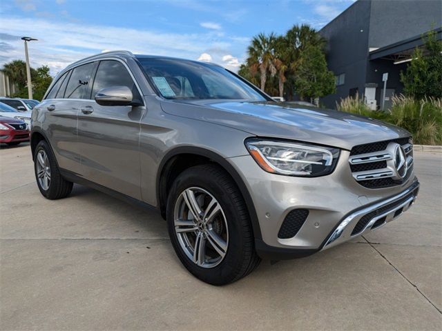 2022 Mercedes-Benz GLC 300