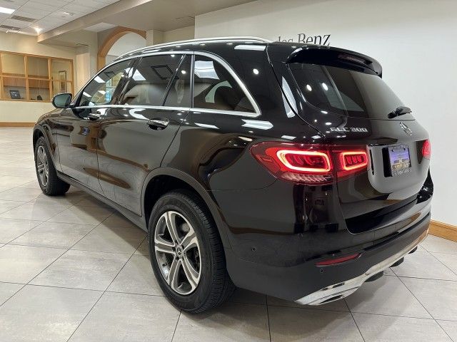 2022 Mercedes-Benz GLC 300