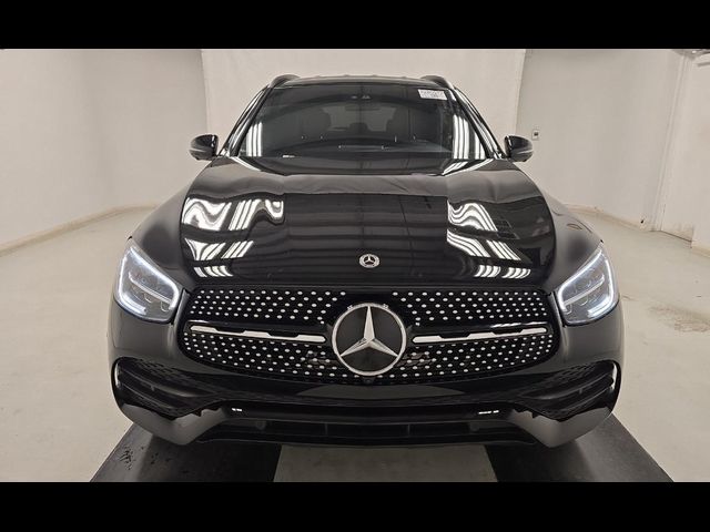 2022 Mercedes-Benz GLC 300