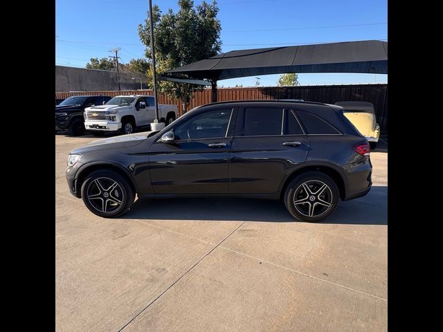 2022 Mercedes-Benz GLC 300