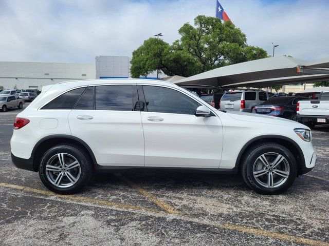 2022 Mercedes-Benz GLC 300