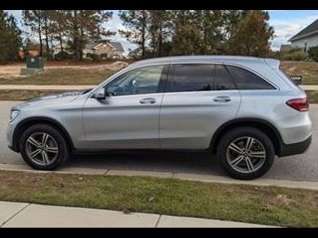 2022 Mercedes-Benz GLC 300