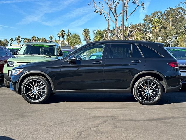 2022 Mercedes-Benz GLC 300