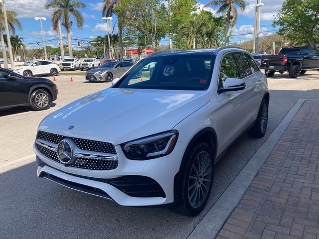 2022 Mercedes-Benz GLC 300