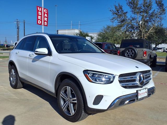 2022 Mercedes-Benz GLC 300