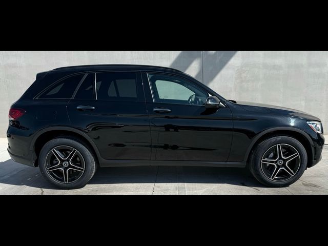 2022 Mercedes-Benz GLC 300