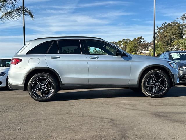 2022 Mercedes-Benz GLC 300