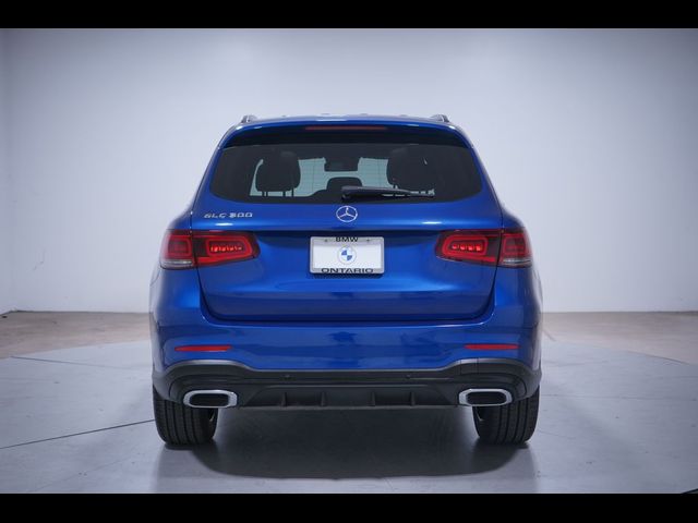 2022 Mercedes-Benz GLC 300