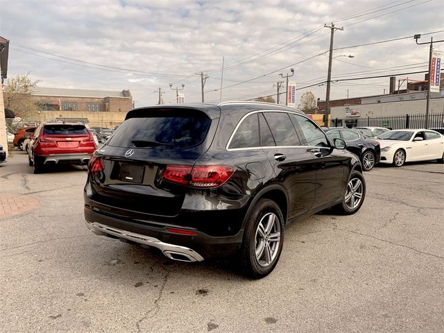 2022 Mercedes-Benz GLC 300