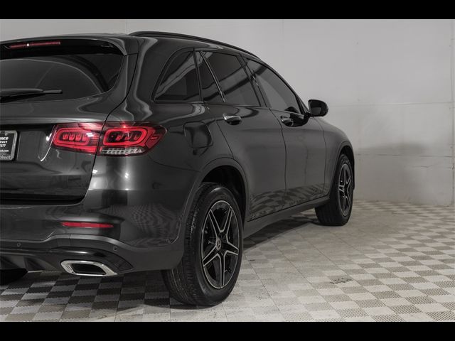 2022 Mercedes-Benz GLC 300