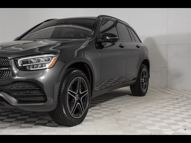 2022 Mercedes-Benz GLC 300