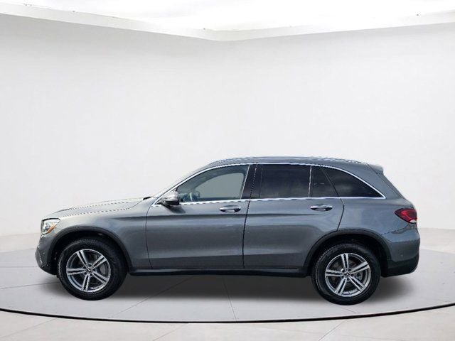 2022 Mercedes-Benz GLC 300