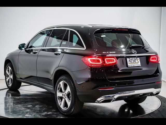 2022 Mercedes-Benz GLC 300