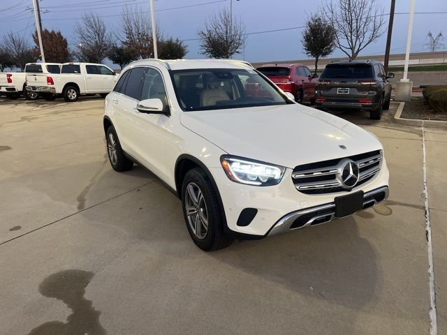 2022 Mercedes-Benz GLC 300