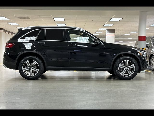 2022 Mercedes-Benz GLC 300