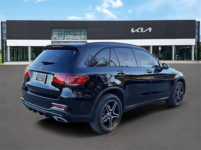 2022 Mercedes-Benz GLC 300