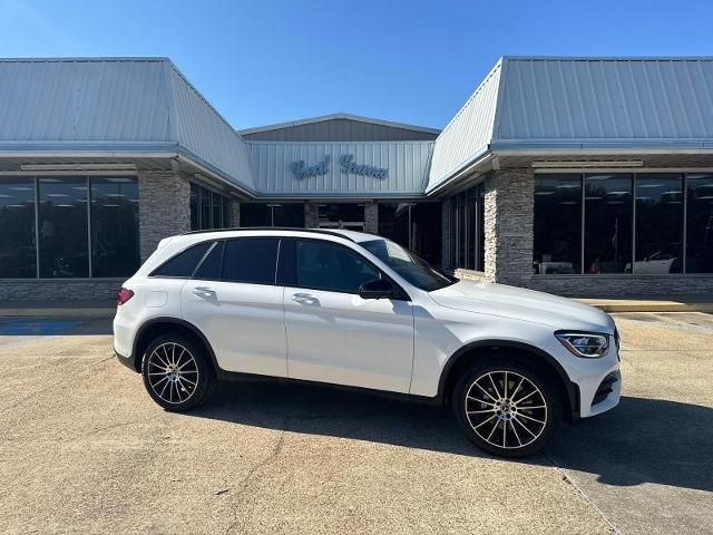 2022 Mercedes-Benz GLC 300