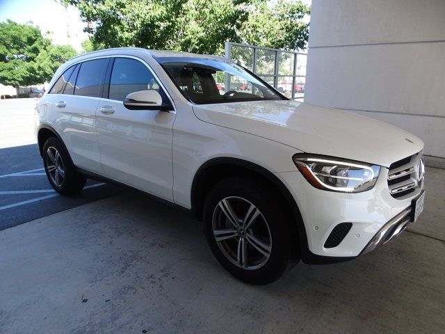 2022 Mercedes-Benz GLC 300