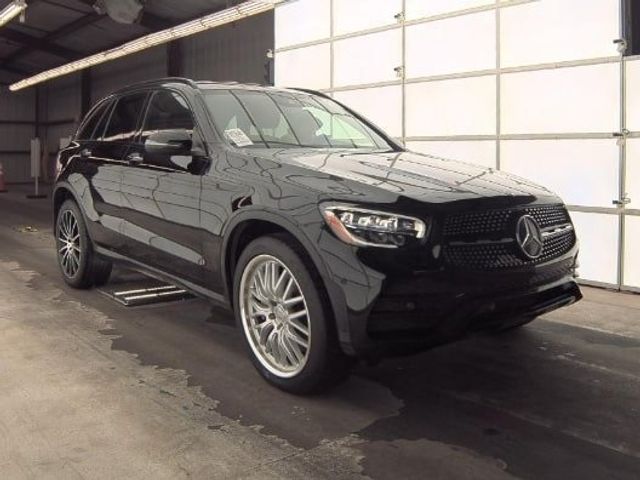 2022 Mercedes-Benz GLC 300