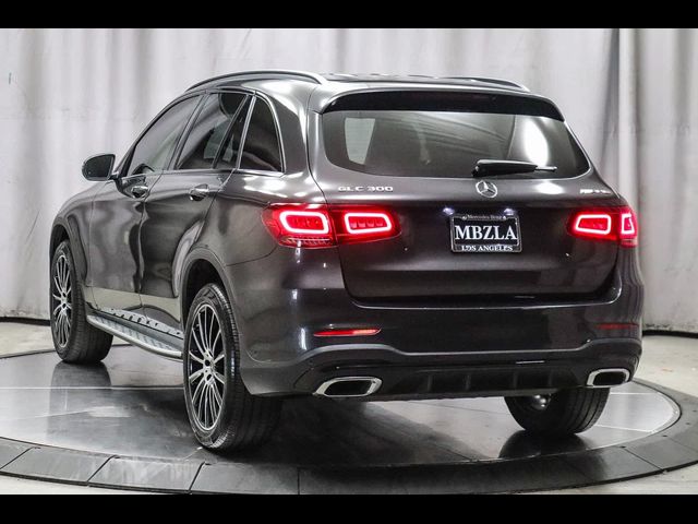 2022 Mercedes-Benz GLC 300