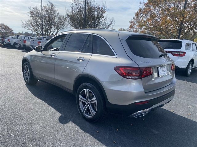 2022 Mercedes-Benz GLC 300