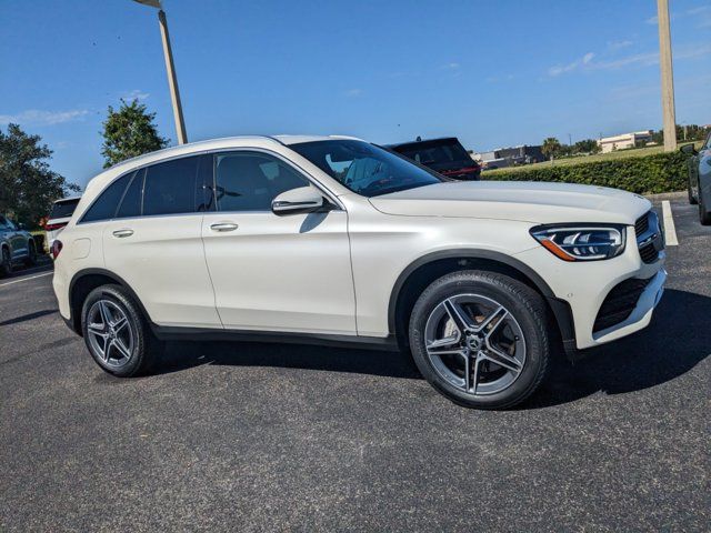 2022 Mercedes-Benz GLC 300