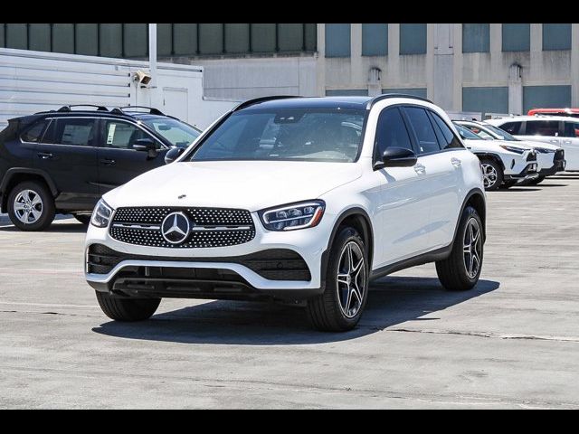 2022 Mercedes-Benz GLC 300