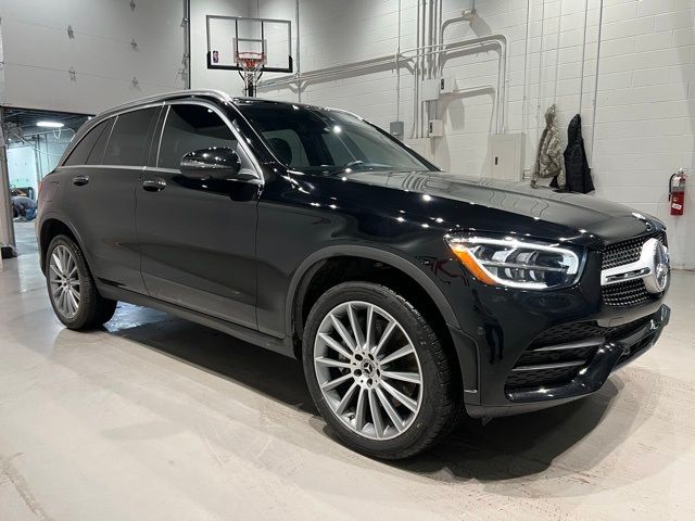 2022 Mercedes-Benz GLC 300