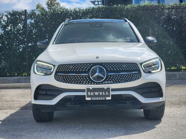 2022 Mercedes-Benz GLC 300