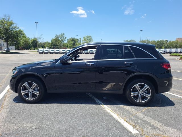 2022 Mercedes-Benz GLC 300