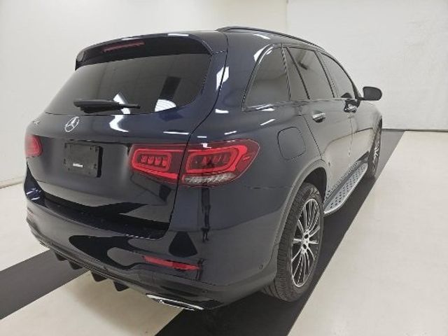 2022 Mercedes-Benz GLC 300