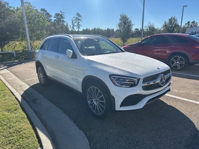 2022 Mercedes-Benz GLC 300