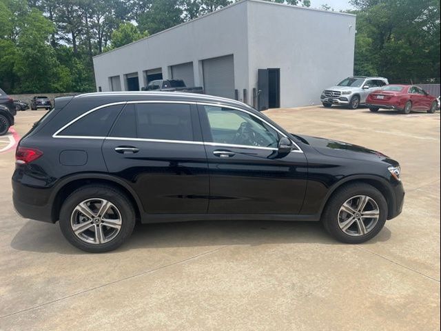 2022 Mercedes-Benz GLC 300