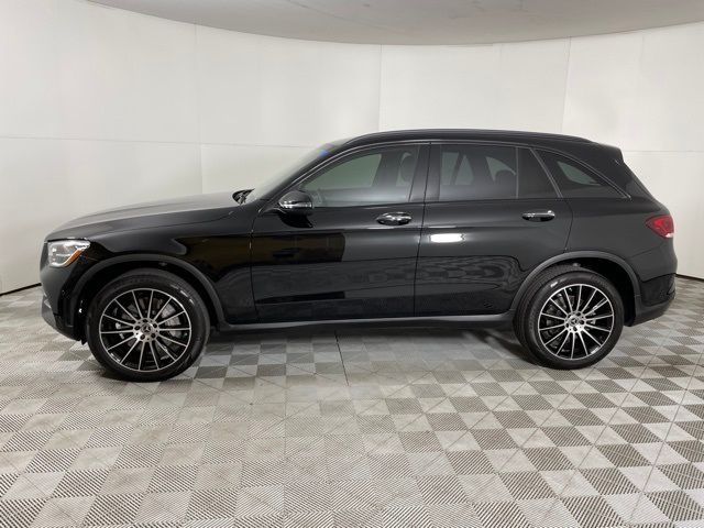 2022 Mercedes-Benz GLC 300