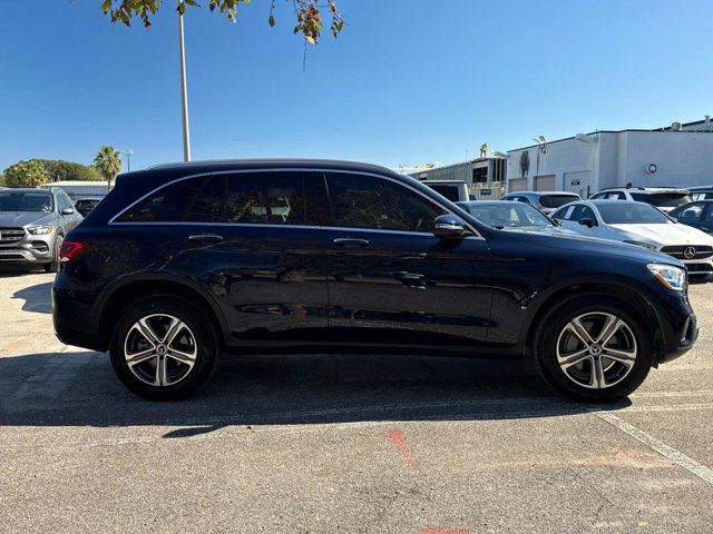 2022 Mercedes-Benz GLC 300