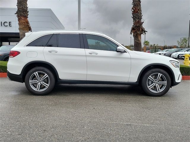 2022 Mercedes-Benz GLC 300