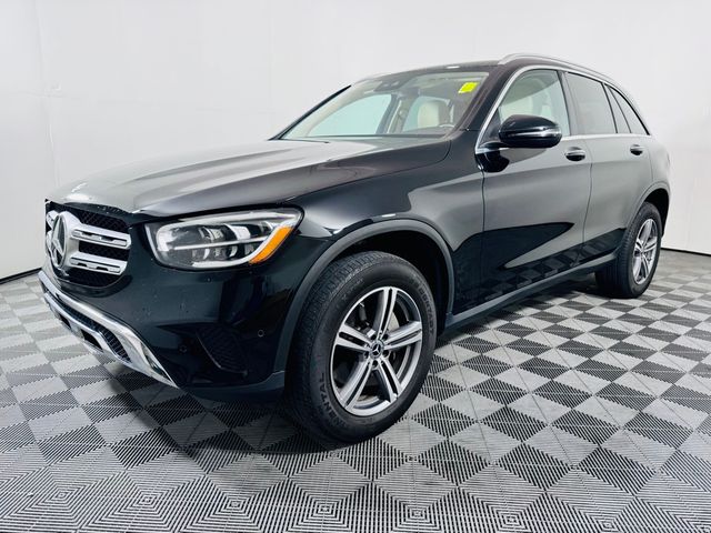 2022 Mercedes-Benz GLC 300