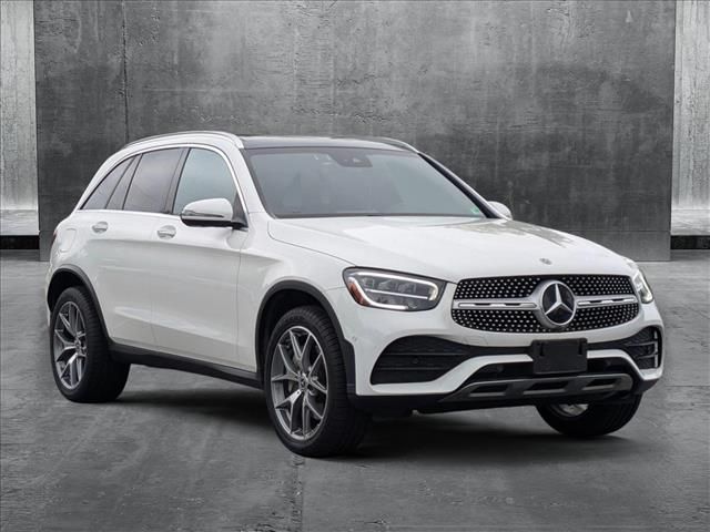2022 Mercedes-Benz GLC 300