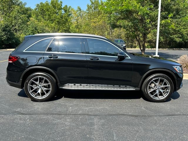 2022 Mercedes-Benz GLC 300