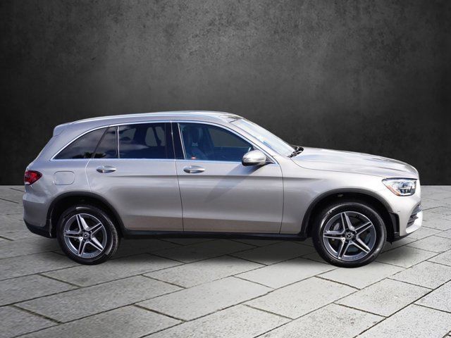 2022 Mercedes-Benz GLC 300